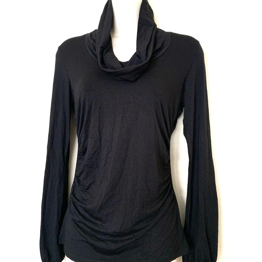 INC black skivvy neck top